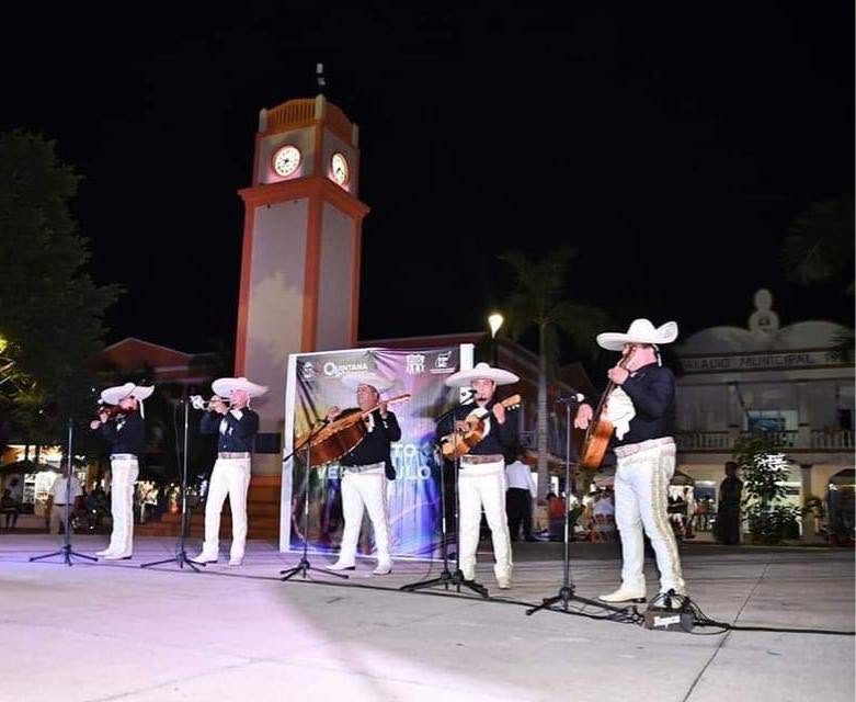 Presentación de Mariachi Mexico 2000HJ en Fundación Parques y Museos