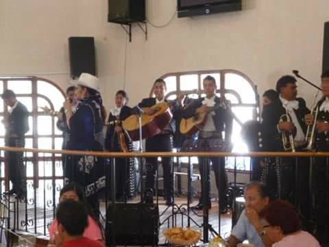 Mariachi Mexico 2000HJ en Restaurante Guadalajara CDMX